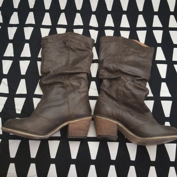 Steve Madden Cowboy Boot - Picture 3 of 4